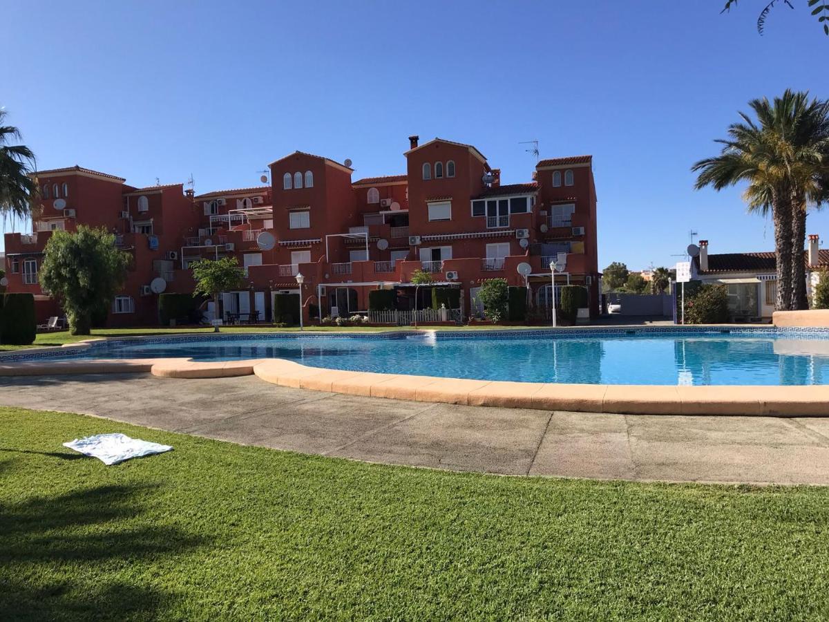 Studio Tipo Loft Con Vista Al Montgo Дения Экстерьер фото