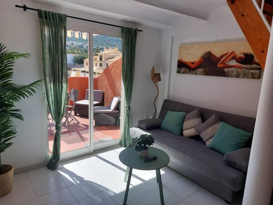 Studio Tipo Loft Con Vista Al Montgo Дения Экстерьер фото