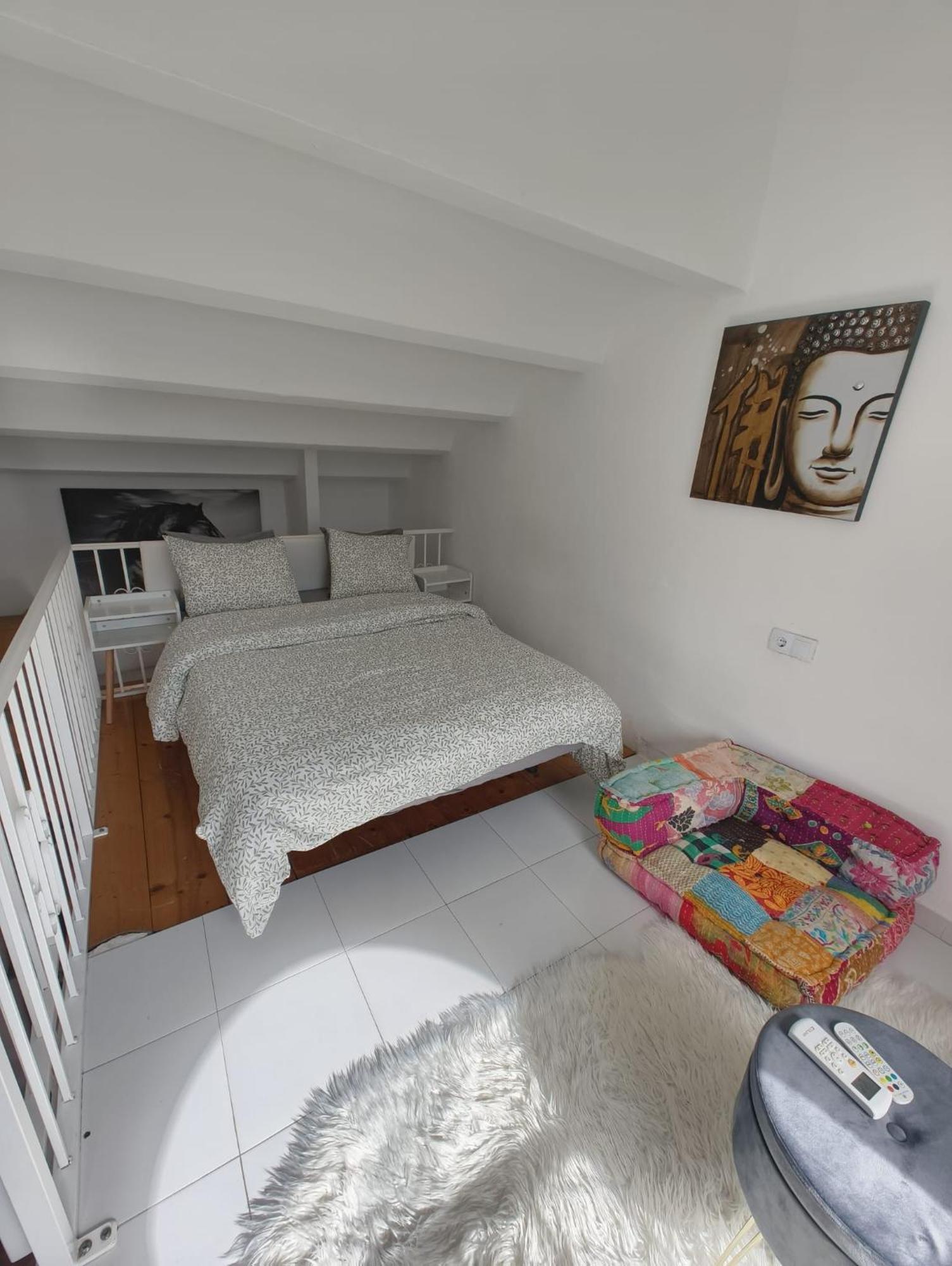 Studio Tipo Loft Con Vista Al Montgo Дения Экстерьер фото