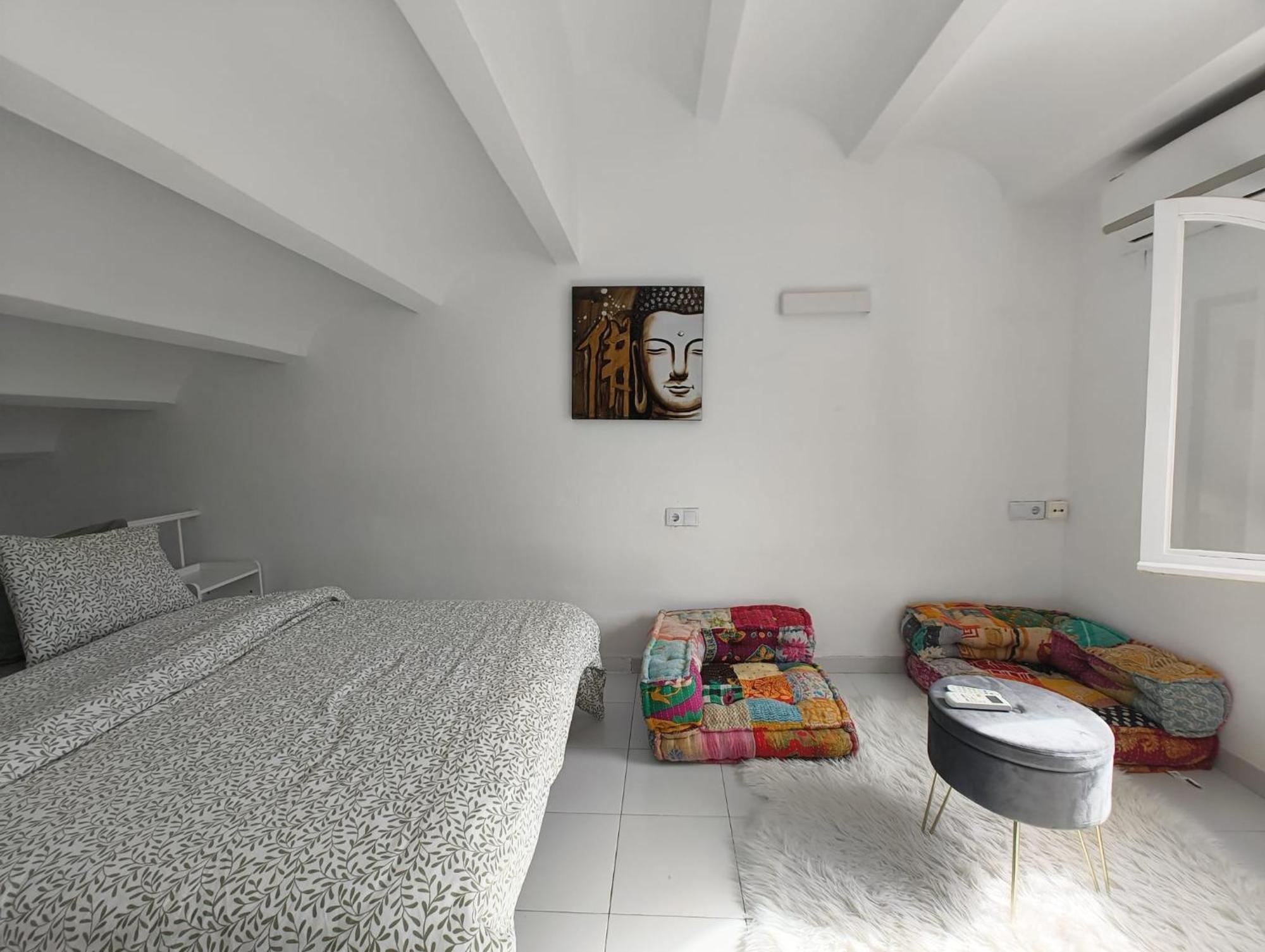 Studio Tipo Loft Con Vista Al Montgo Дения Экстерьер фото